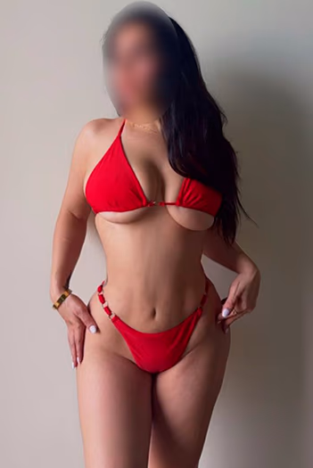 Escort girl Sarina